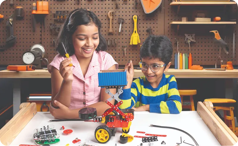 Best DIY Robotics Kits for Kids in 2026: An Honest, Age-by-Age Buying Guide