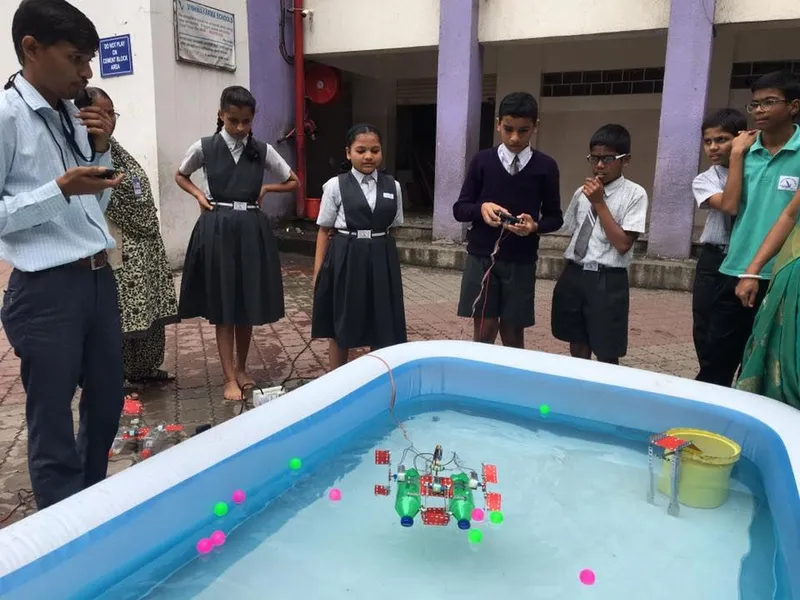 Robotics Premier League 6, photo 1