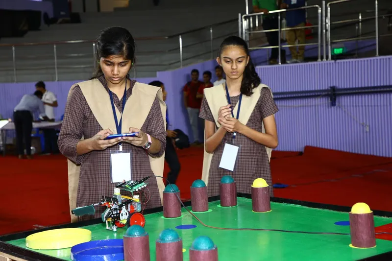 Robotics Premier League 8, photo 4